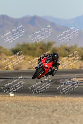 media/Dec-09-2023-SoCal Trackdays (Sat) [[76a8ac2686]]/Turn 15 Set 1 (230pm)/